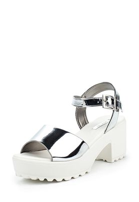 LOST INK  MIRANDA CLEATED HEELED SANDAL